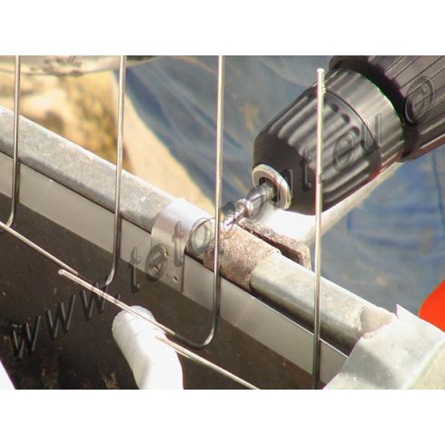 Csatornavédő galambriasztó tüske 2,0 mm átmérőjű tüskével